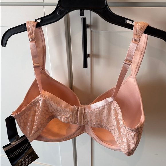 Delta Burke Peach Lace-Overlay Full Coverage Bra - Picture 6 of 6